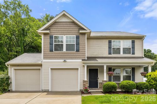 928 Newfound Hollow Dr, Charlotte, NC, 28214-4504 | Card Image