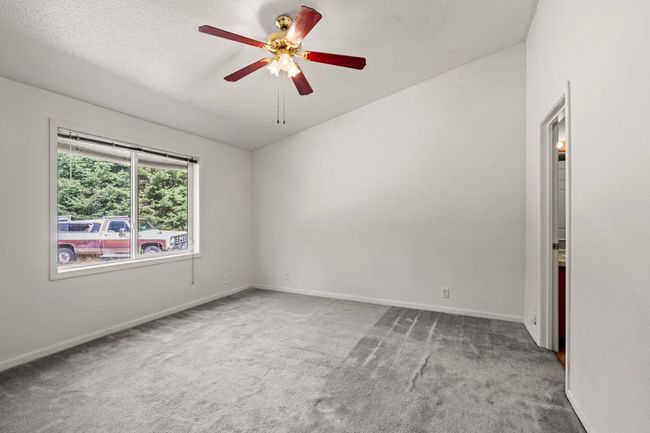 31 Arrow Ln, House other with 3 bedrooms, 2 bathrooms and null parking in Newport WA | Image 13