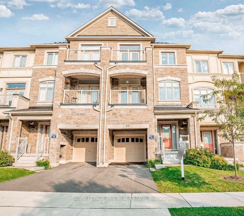 490 Silver Maple Rd, Oakville, ON, L6H3P6 | Card Image