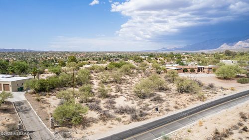 21-820 W Linda Vista Blvd, Tucson, AZ, 85704-5040 | Card Image