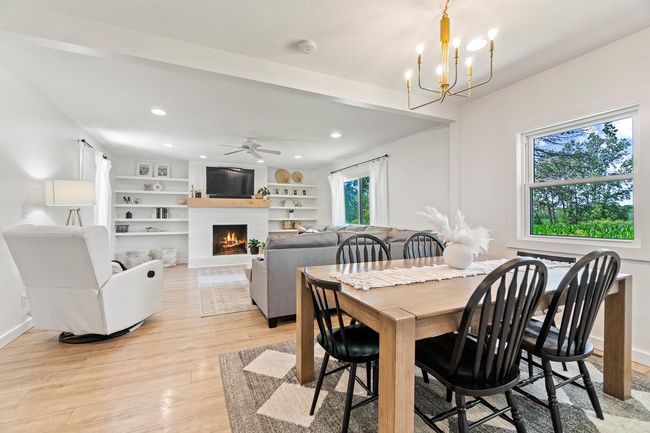 13923 W County Line Rd, House other with 3 bedrooms, 1 bathrooms and null parking in Roanoke IN | Image 4