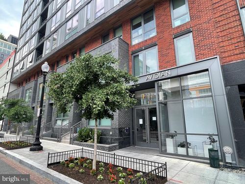601-1211 Van St Se, WASHINGTON, DC, 20003-4676 | Card Image