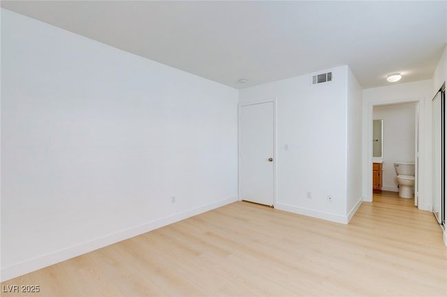 UNIT-136 - 8450 Alta Dr, Condo with 2 bedrooms, 2 bathrooms and null parking in Las Vegas NV | Image 25