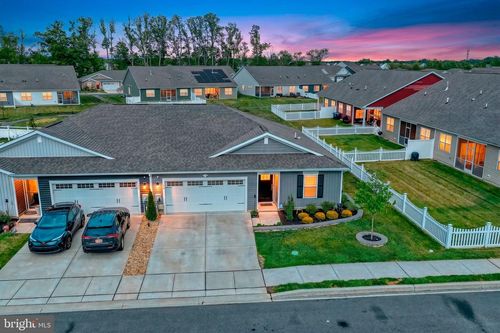 122 Sedmont Cir, SMYRNA, DE, 19977-1916 | Card Image