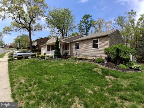 1 Fawn Ct, BLACKWOOD, NJ, 08012-4414 | Card Image