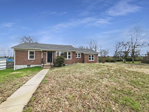 501 Colburn Dr, Lewisburg, TN, 37091-3845 | Card Image