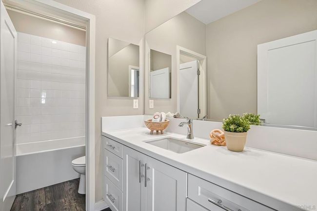 Bathroom | Image 27