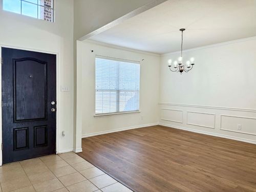 701 Setting Sun Trl, Mckinney, TX, 75069-8039 | Card Image