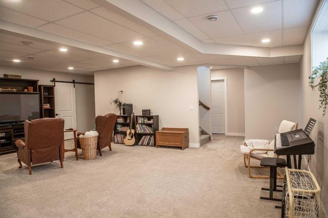 19125 Township Road 1104, House other with 5 bedrooms, 3 bathrooms and 10 parking in High Level AB | Image 34