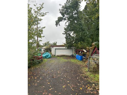 36690 Wheeler Rd, Pleasant Hill, OR, 97455-9779 | Card Image