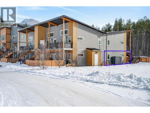 8-1512 Granite Dr, Golden, BC, V0A1H3 | Card Image