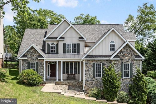 504 Old Fort Rd, WINCHESTER, VA, 22601-2914 | Card Image