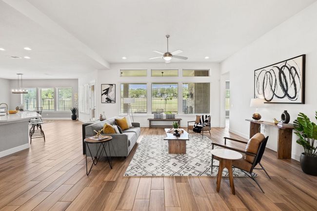 Family Room | Image 5