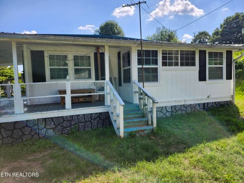 1728 Sulphur Springs Rd, Clinton, TN, 37716-5622 | Card Image