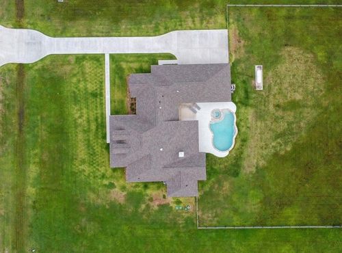 2711 Oakwood Shores Dr, Richwood, TX, 77515-7599 | Card Image
