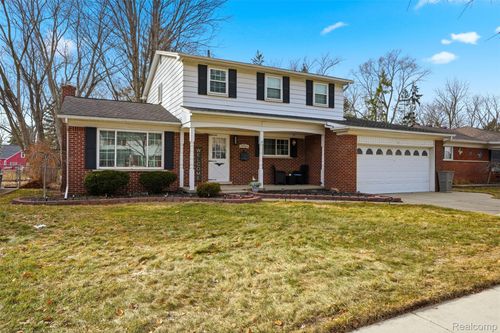 27847 Audrey Ave, Warren, MI, 48092-2685 | Card Image