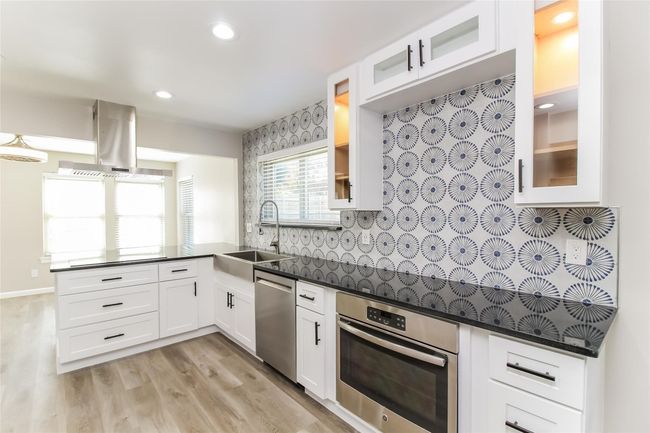 517 Yellowstone Dr, House other with 3 bedrooms, 3 bathrooms and null parking in Grapevine TX | Image 8