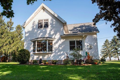 114 Fillmore St E, Wykoff, MN, 55990-9778 | Card Image