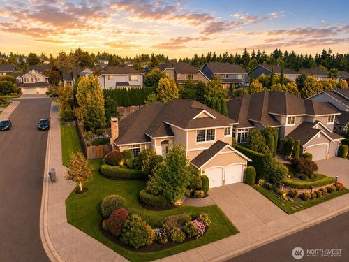 20111 25th Dr Se, Bothell, WA, 98012-7603 | Card Image