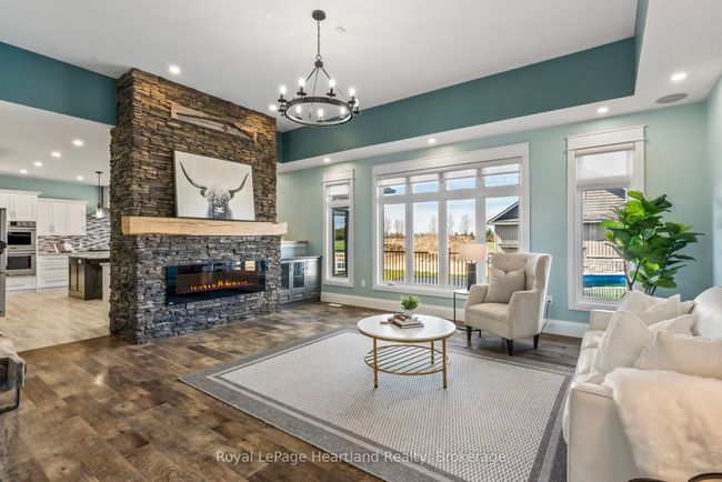 411 Jane St, House other with 7 bedrooms, 3 bathrooms and 10 parking in Palmerston ON | Image 12