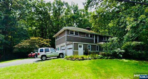 344 Union Ave, Bloomingdale, NJ, 07403-1927 | Card Image