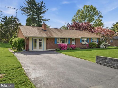 9720 Fernwood Ln, HAGERSTOWN, MD, 21740-9586 | Card Image