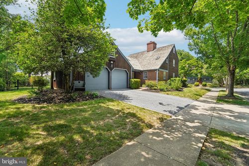 355 Broadview Ln, Annapolis, MD, 21401-7238 | Card Image