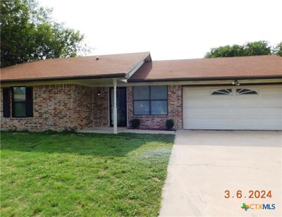 1709 Kenyon Street, House other with 3 bedrooms, 2 bathrooms and null parking in Killeen TX | Image 2