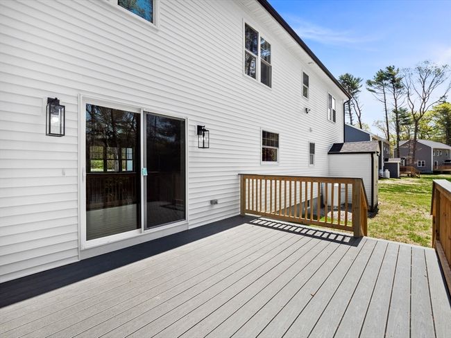 316 Old Westport Rd, House other with 5 bedrooms, 4 bathrooms and 6 parking in Dartmouth MA | Image 8