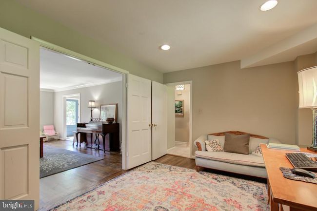9004 Levelle Dr, House other with 5 bedrooms, 3 bathrooms and null parking in CHEVY CHASE MD | Image 11