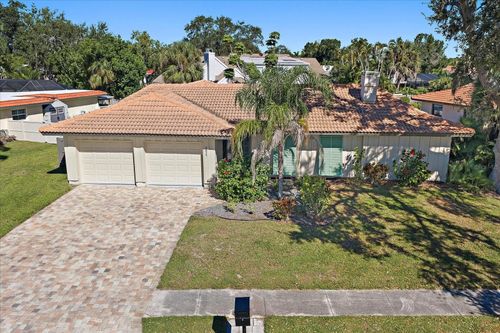 2827 Hardee Dr, SARASOTA, FL, 34231-7914 | Card Image