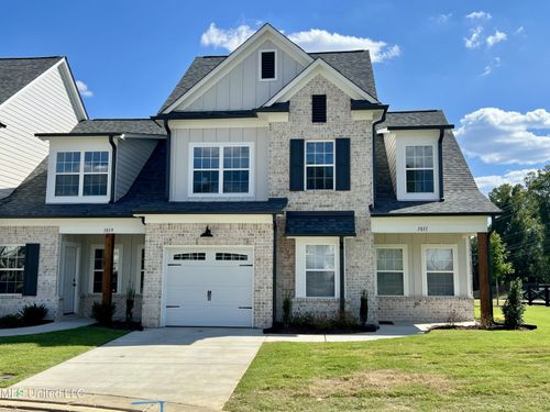 1011 Lexington Loop, Southaven, MS, 38671-1046 | Card Image