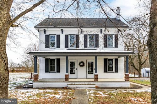 99 Creek Rd, Millmont, PA, 17845-9022 | Card Image