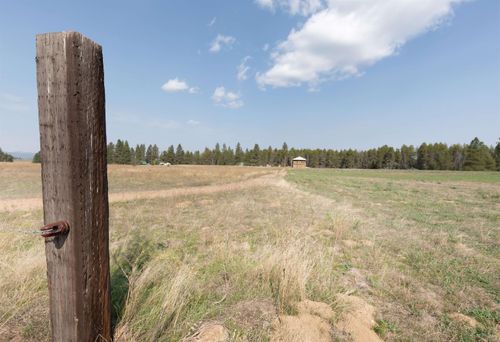 381XX N Sherman Rd, Deer Park, WA, 99006 | Card Image