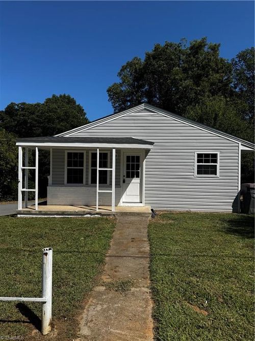 101 S Branch St, Reidsville, NC, 27320-3913 | Card Image