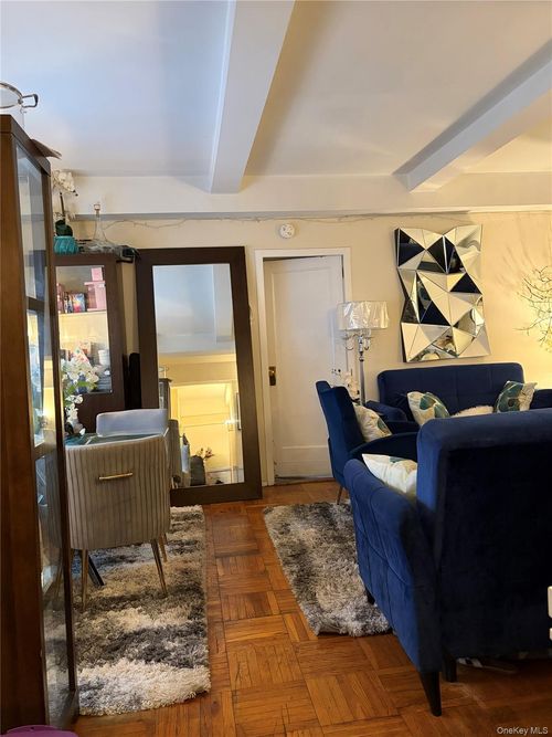 1g-1585 Odell Street, New York, NY, 10462 | Card Image