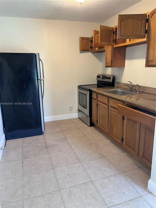 apt-2-109 Nw 14th Way, Dania Beach, FL, 33004-2639 | Card Image