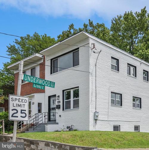 6501 N Capitol St Ne, WASHINGTON, DC, 20012-2109 | Card Image