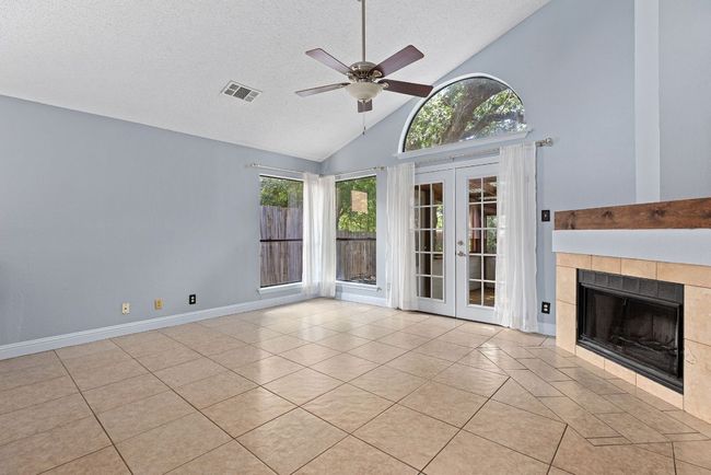There’s a clear openness to this layout, but the family room still feels grounded, thanks to its subtle architectural details. | Image 17