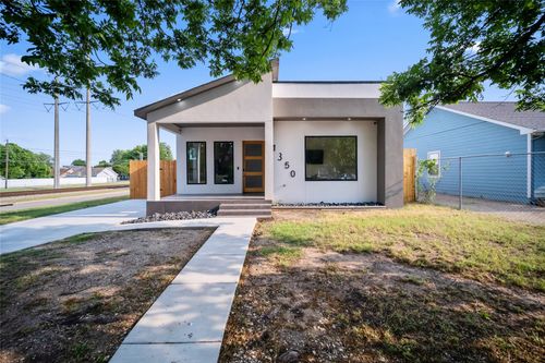 1350 Strickland St, Dallas, TX, 75216-1312 | Card Image