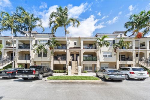 103-6020 W Sample Rd, Coral Springs, FL, 33067-3261 | Card Image