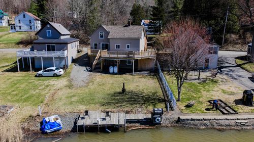 326 Glen Rd, Newport, VT, 05855-9773 | Card Image