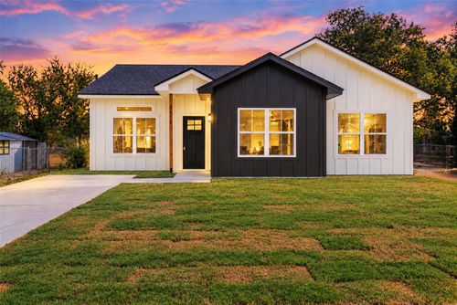 3516 Parrott Ave, Waco, TX, 76707-1750 | Card Image