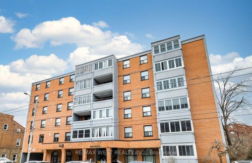 406-23 Main St, Dundas, ON, L9H2P7 | Card Image