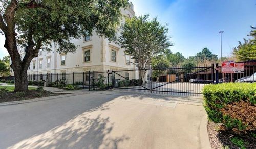 22-3501 Chenevert St, Houston, TX, 77004-4278 | Card Image