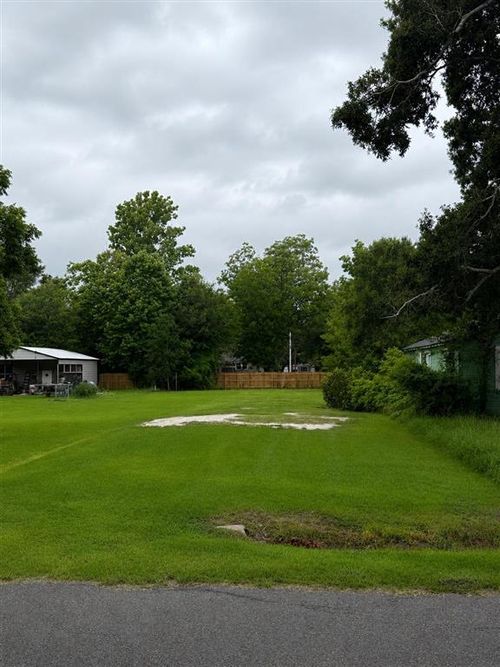 304 S Stockwell Ave, Iowa, LA, 70647-7109 | Card Image