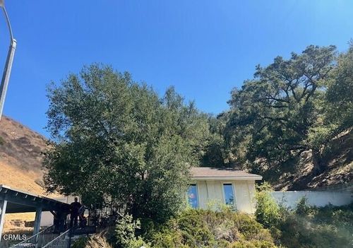 27326 Oak Summit Rd, Agoura Hills, CA, 91301-3612 | Card Image