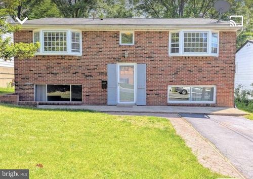 5725 Nevada St, BERWYN HEIGHTS, MD, 20740-2630 | Card Image