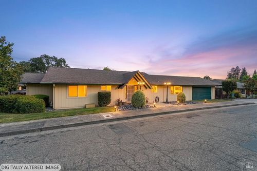 30 Highland Ct, Ukiah, CA, 95482-4636 | Card Image