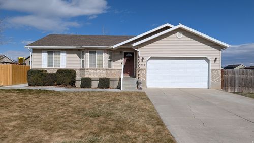 112 W 770 N, Santaquin, UT, 84655-7913 | Card Image